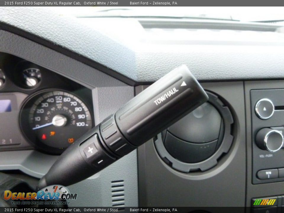 2015 Ford F250 Super Duty XL Regular Cab Oxford White / Steel Photo #16
