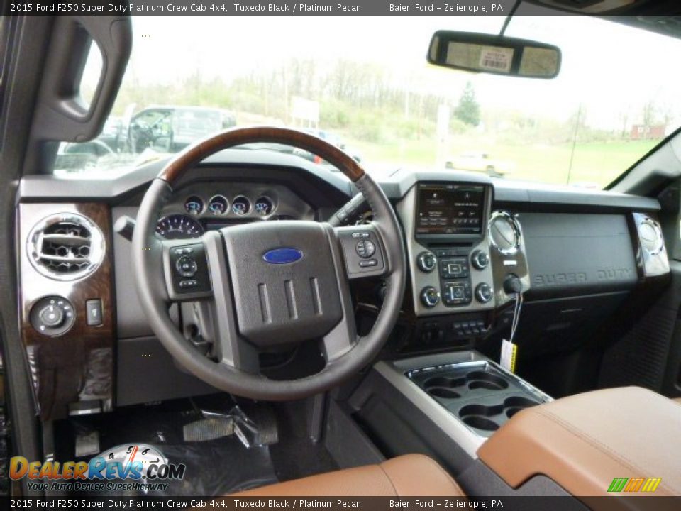 Dashboard of 2015 Ford F250 Super Duty Platinum Crew Cab 4x4 Photo #12