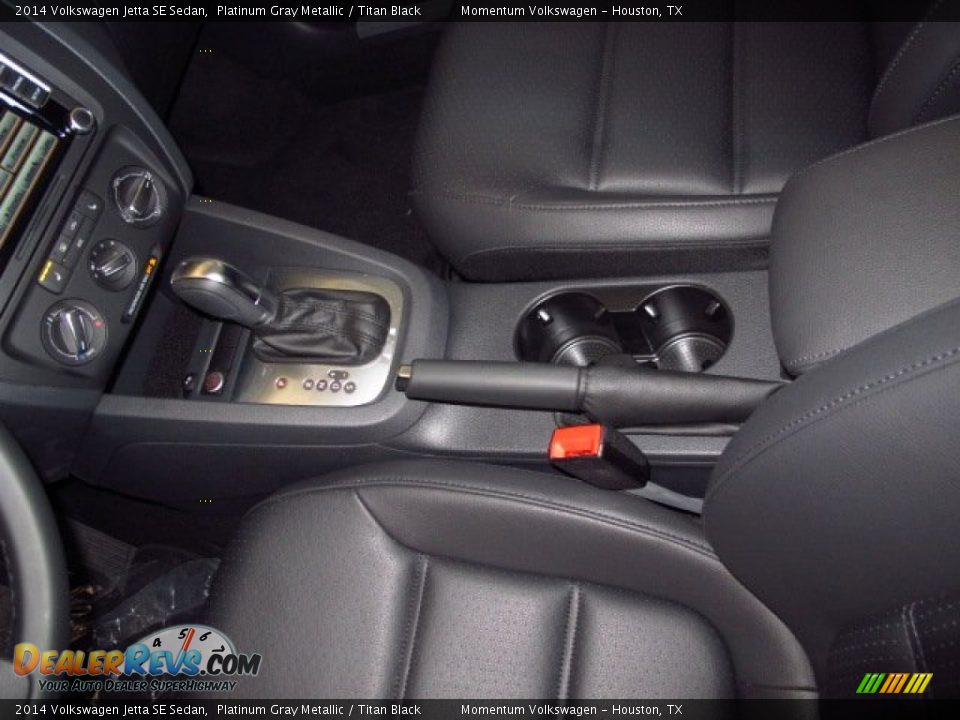 2014 Volkswagen Jetta SE Sedan Platinum Gray Metallic / Titan Black Photo #18