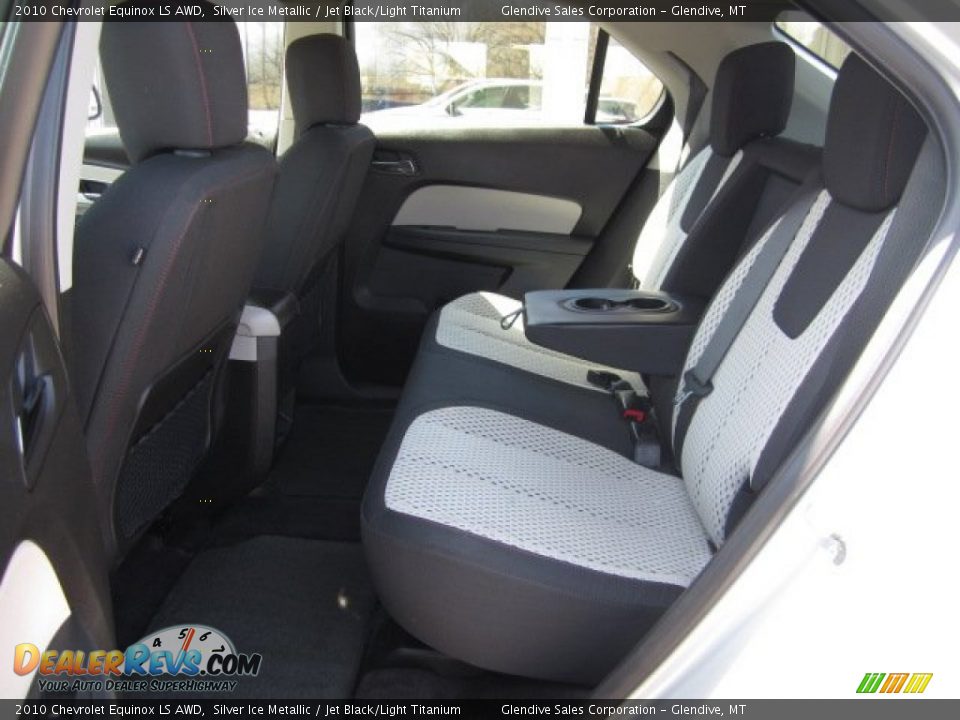 2010 Chevrolet Equinox LS AWD Silver Ice Metallic / Jet Black/Light Titanium Photo #11