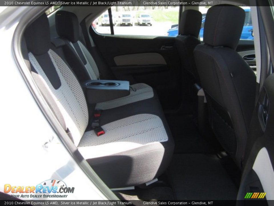 2010 Chevrolet Equinox LS AWD Silver Ice Metallic / Jet Black/Light Titanium Photo #15