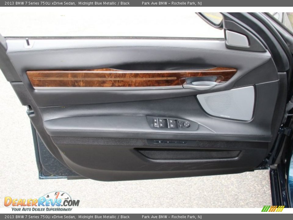Door Panel of 2013 BMW 7 Series 750Li xDrive Sedan Photo #8