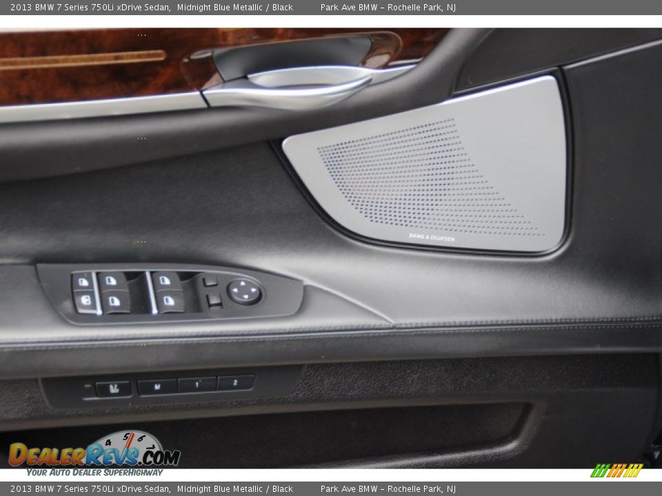Controls of 2013 BMW 7 Series 750Li xDrive Sedan Photo #9