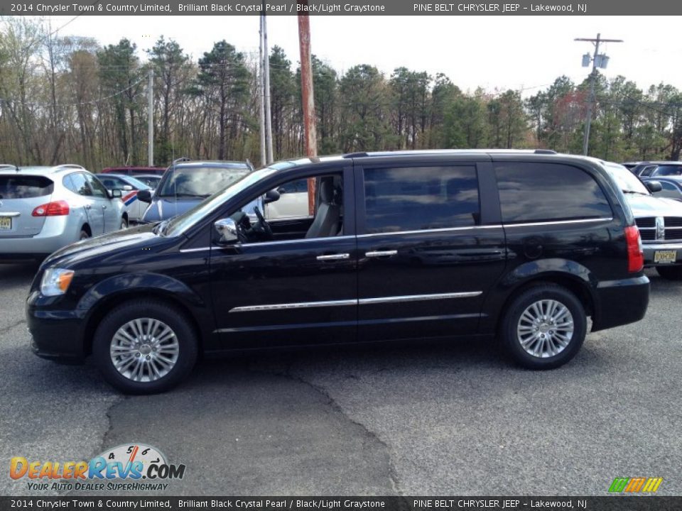 2014 Chrysler Town & Country Limited Brilliant Black Crystal Pearl / Black/Light Graystone Photo #3