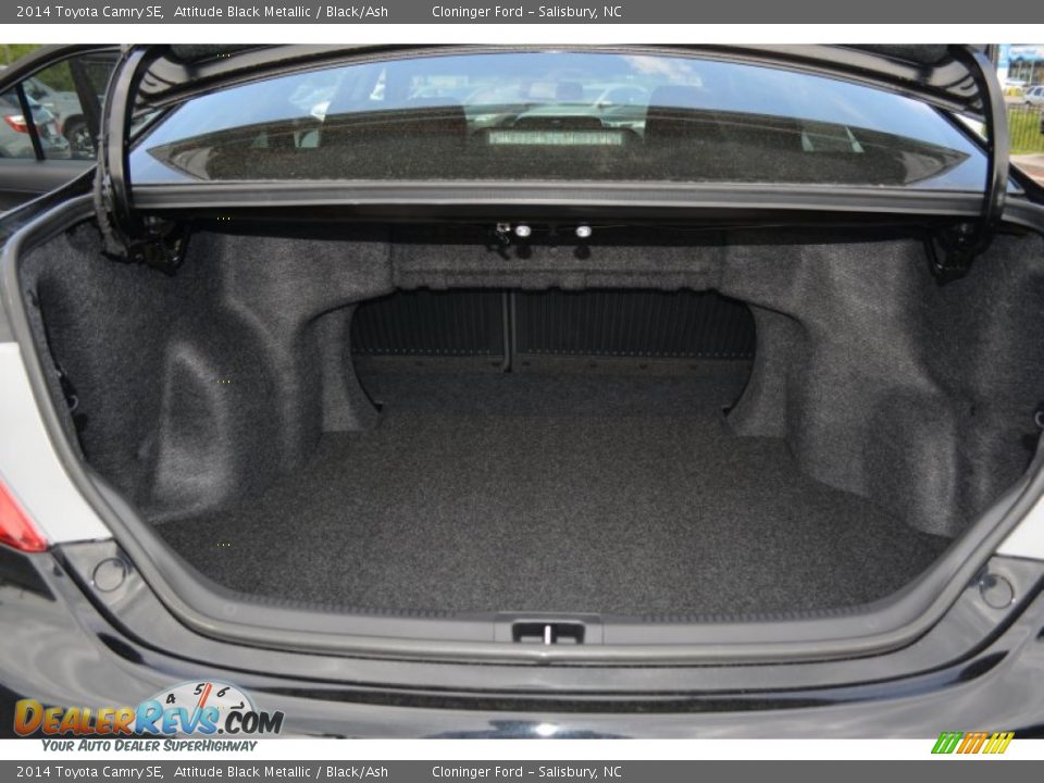 2014 Toyota Camry SE Attitude Black Metallic / Black/Ash Photo #9