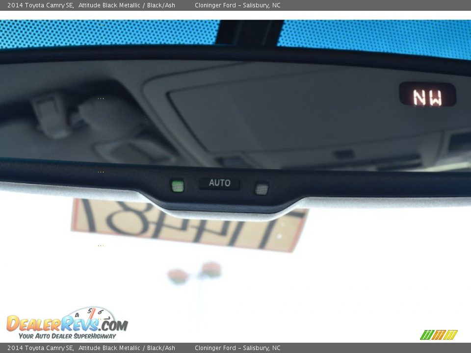 2014 Toyota Camry SE Attitude Black Metallic / Black/Ash Photo #21