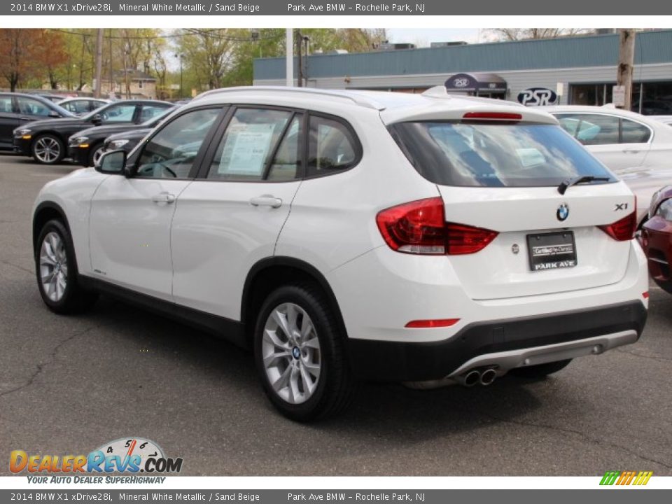 2014 BMW X1 xDrive28i Mineral White Metallic / Sand Beige Photo #5