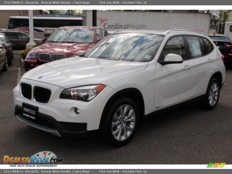 2014 BMW X1 xDrive28i Mineral White Metallic / Sand Beige Photo #7