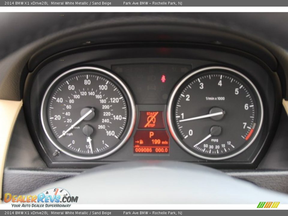 2014 BMW X1 xDrive28i Mineral White Metallic / Sand Beige Photo #19