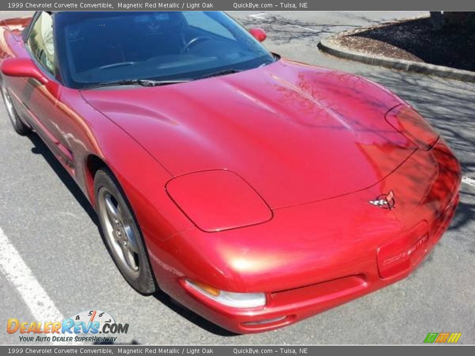 1999 Chevrolet Corvette Convertible Magnetic Red Metallic / Light Oak Photo #4