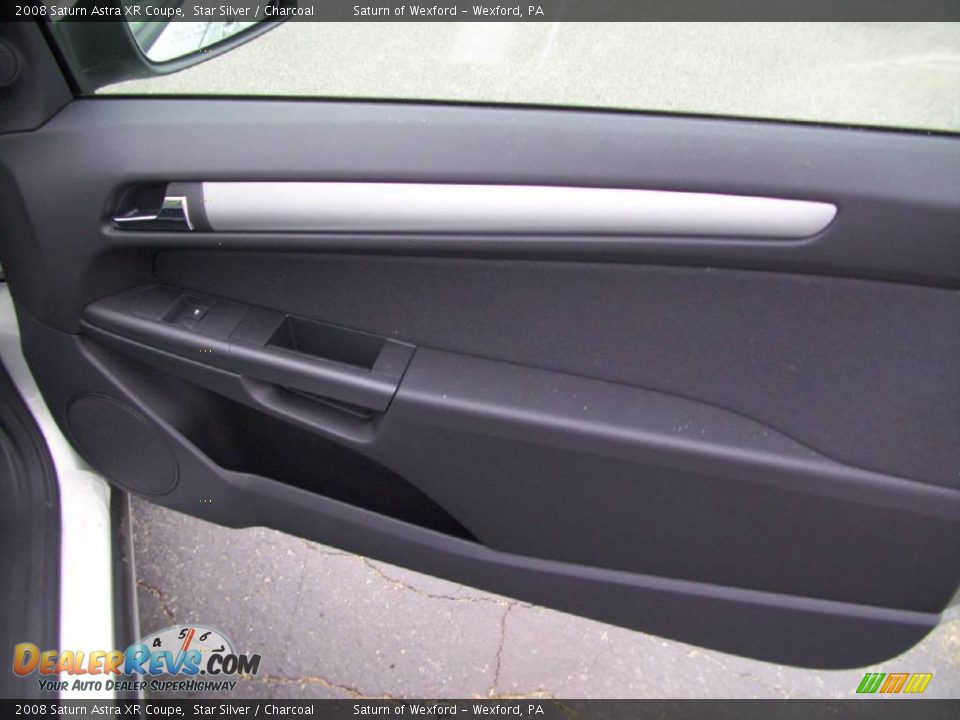 2008 Saturn Astra XR Coupe Star Silver / Charcoal Photo #18