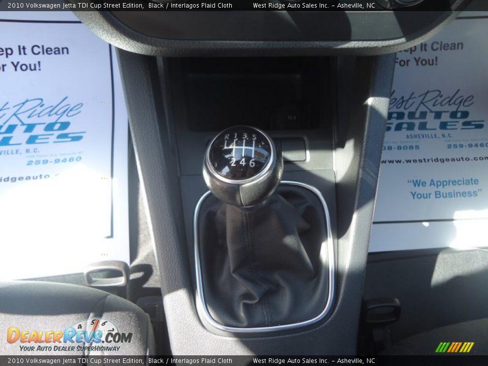 2010 Volkswagen Jetta TDI Cup Street Edition Shifter Photo #17