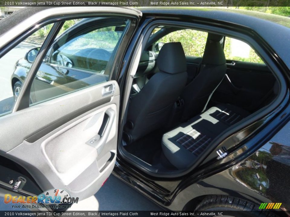 2010 Volkswagen Jetta TDI Cup Street Edition Black / Interlagos Plaid Cloth Photo #22