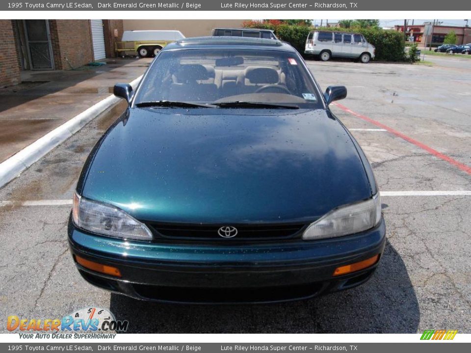 1995 Toyota Camry LE Sedan Dark Emerald Green Metallic / Beige Photo #2