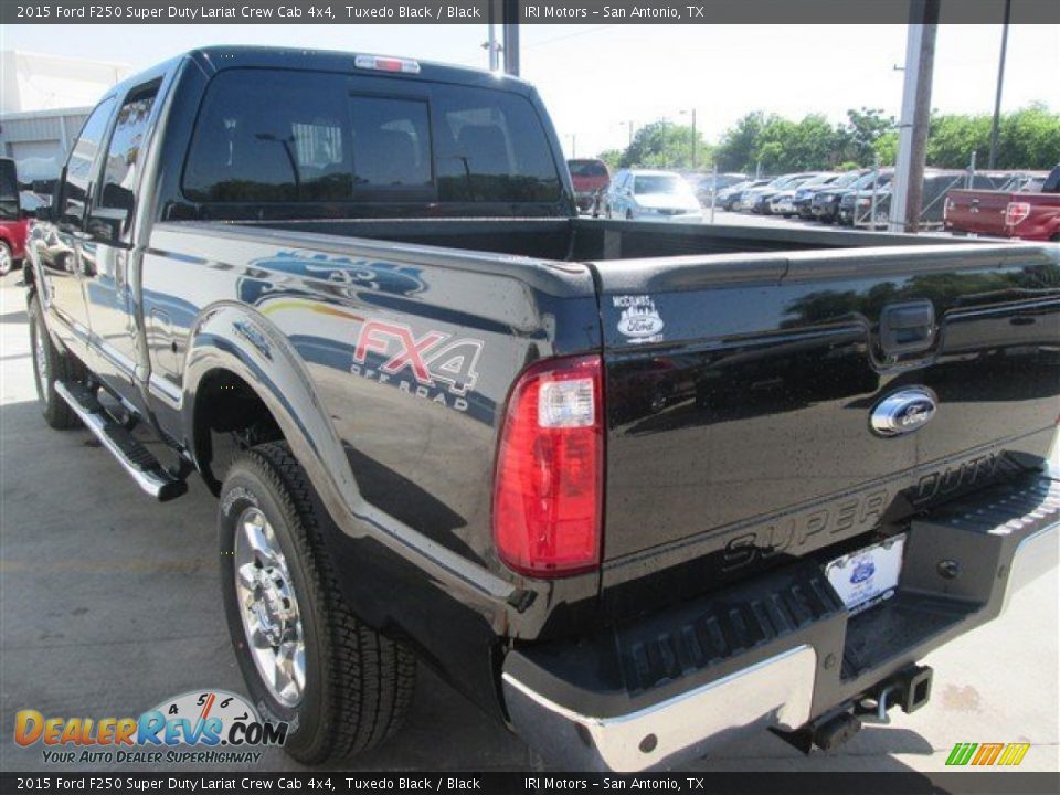 2015 Ford F250 Super Duty Lariat Crew Cab 4x4 Tuxedo Black / Black Photo #6