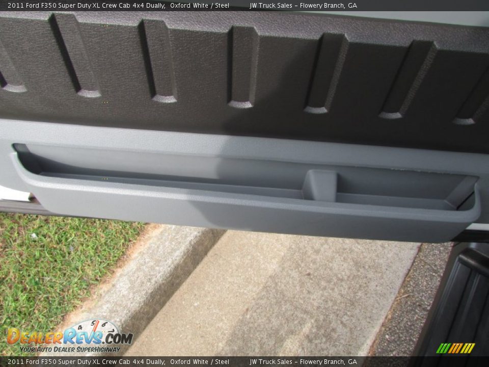 2011 Ford F350 Super Duty XL Crew Cab 4x4 Dually Oxford White / Steel Photo #17