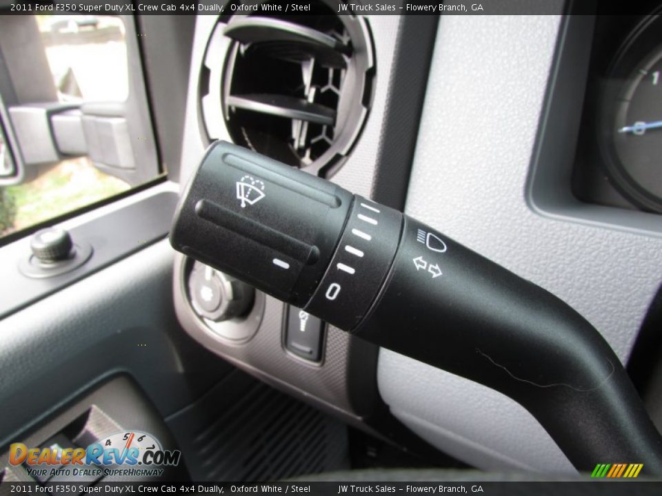 2011 Ford F350 Super Duty XL Crew Cab 4x4 Dually Oxford White / Steel Photo #25