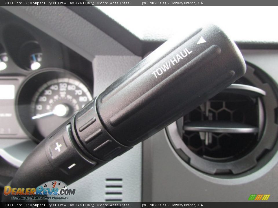 2011 Ford F350 Super Duty XL Crew Cab 4x4 Dually Oxford White / Steel Photo #26