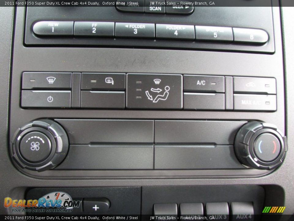 2011 Ford F350 Super Duty XL Crew Cab 4x4 Dually Oxford White / Steel Photo #29