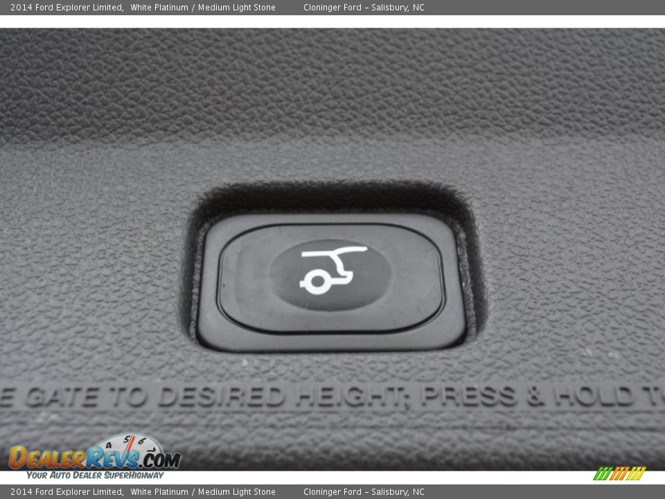 2014 Ford Explorer Limited White Platinum / Medium Light Stone Photo #11