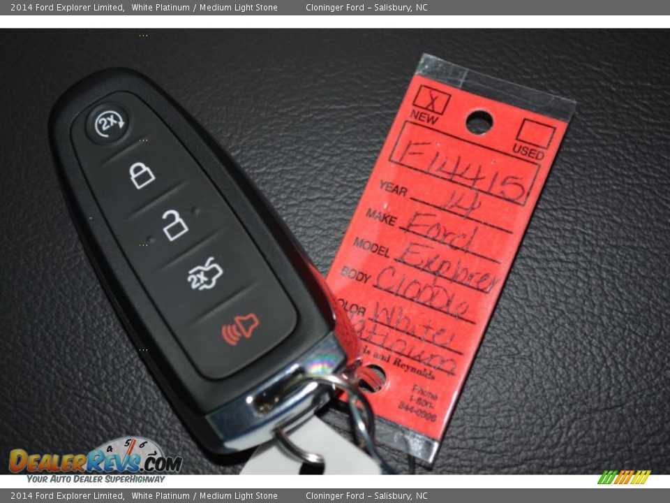 2014 Ford Explorer Limited White Platinum / Medium Light Stone Photo #32