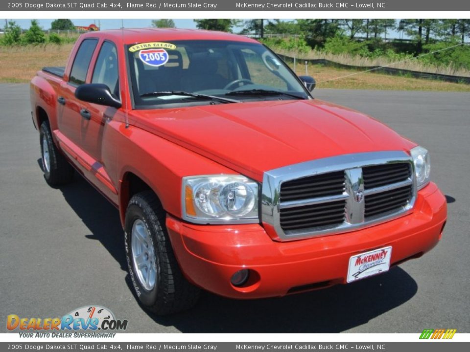 2005 Dodge Dakota SLT Quad Cab 4x4 Flame Red / Medium Slate Gray Photo #1