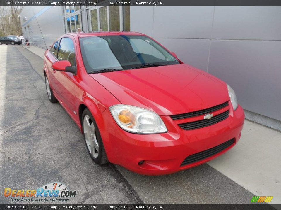 Front 3/4 View of 2006 Chevrolet Cobalt SS Coupe Photo #10