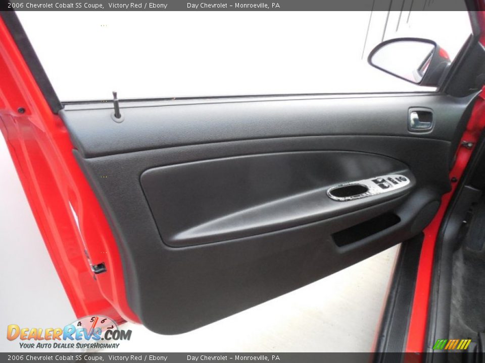 2006 Chevrolet Cobalt SS Coupe Victory Red / Ebony Photo #11