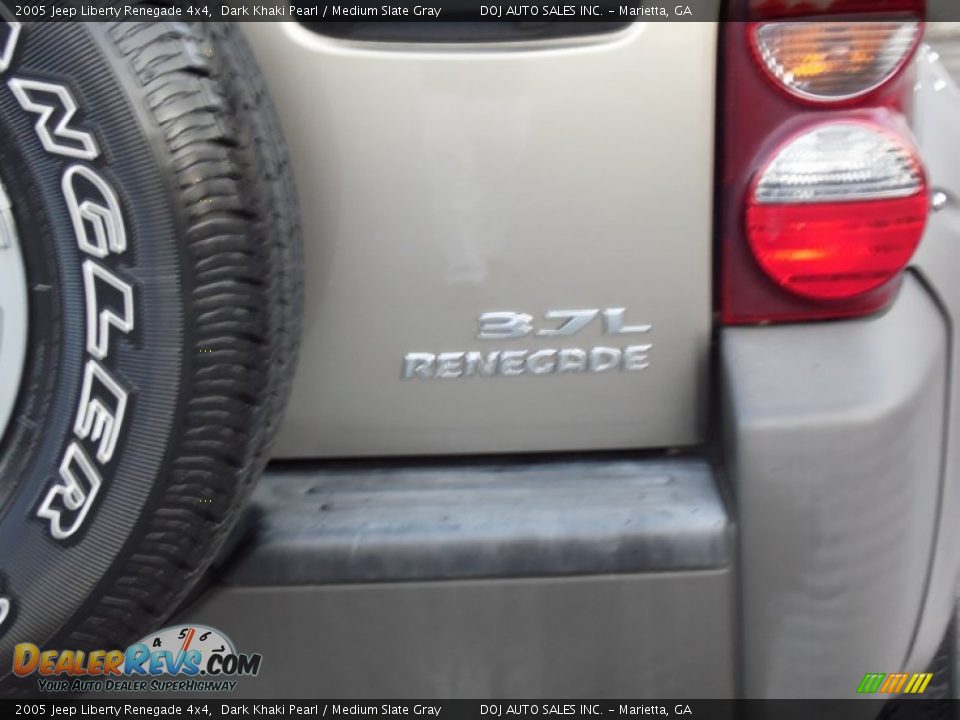 2005 Jeep Liberty Renegade 4x4 Dark Khaki Pearl / Medium Slate Gray Photo #34