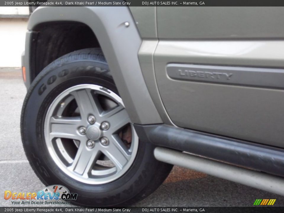 2005 Jeep Liberty Renegade 4x4 Dark Khaki Pearl / Medium Slate Gray Photo #36