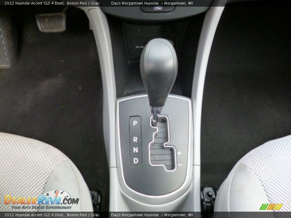 2012 Hyundai Accent GLS 4 Door Boston Red / Gray Photo #18