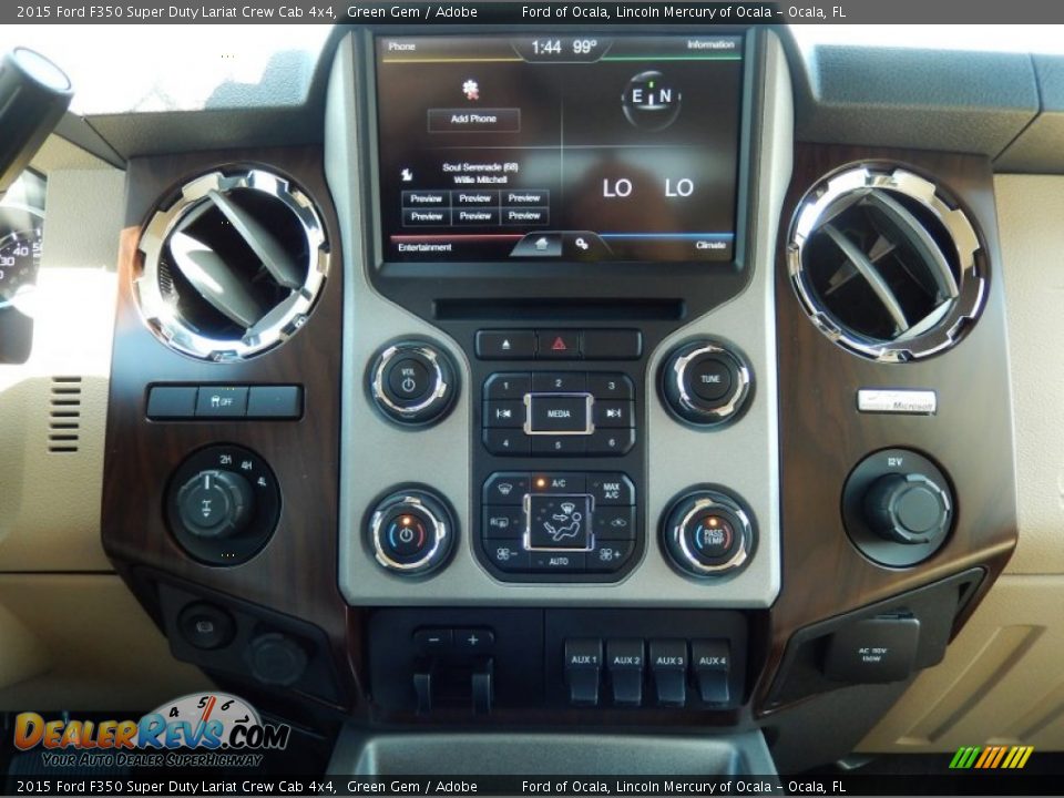 Controls of 2015 Ford F350 Super Duty Lariat Crew Cab 4x4 Photo #10