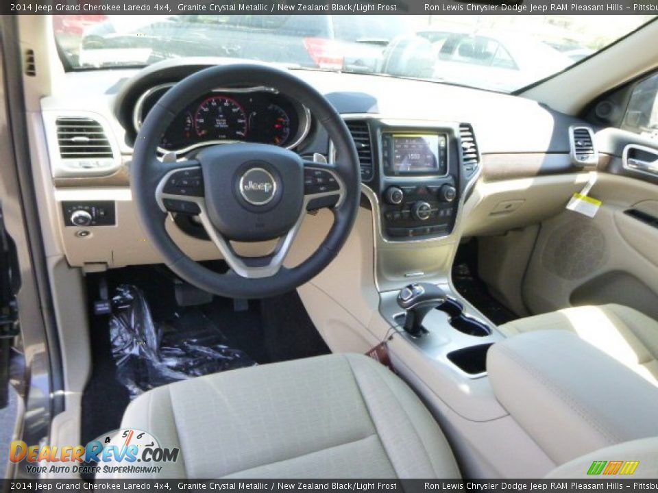 2014 Jeep Grand Cherokee Laredo 4x4 Granite Crystal Metallic / New Zealand Black/Light Frost Photo #16