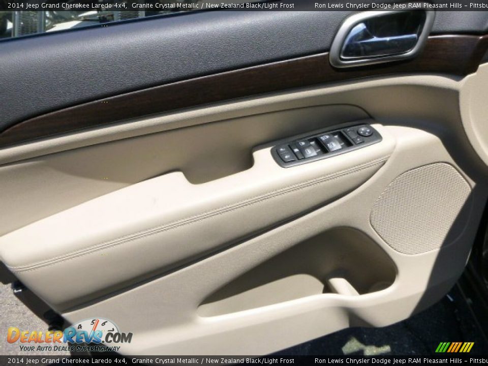 2014 Jeep Grand Cherokee Laredo 4x4 Granite Crystal Metallic / New Zealand Black/Light Frost Photo #17
