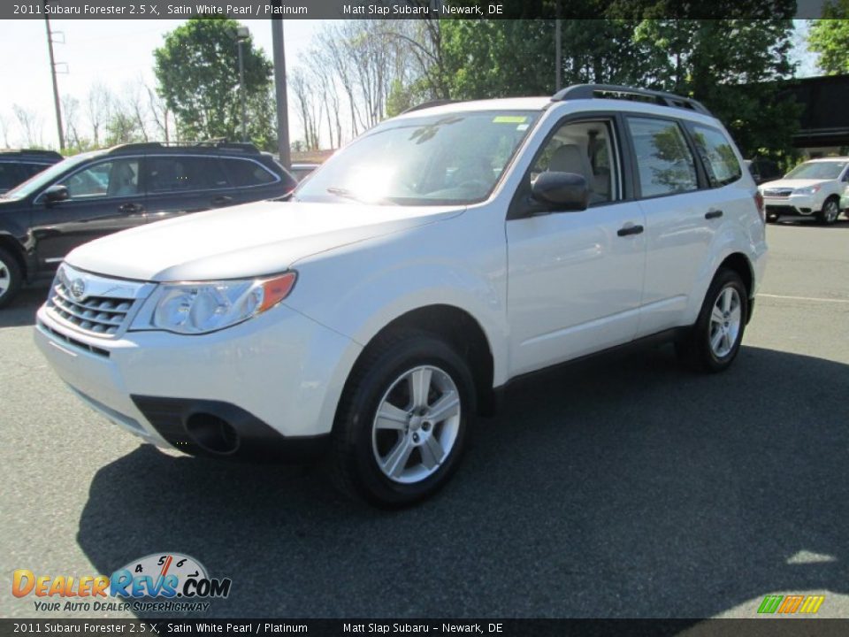 2011 Subaru Forester 2.5 X Satin White Pearl / Platinum Photo #2