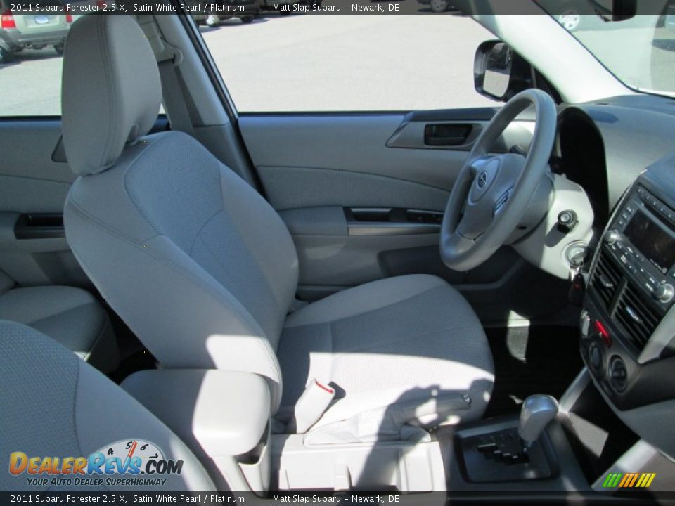 2011 Subaru Forester 2.5 X Satin White Pearl / Platinum Photo #15