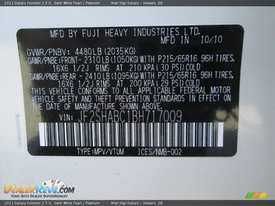 2011 Subaru Forester 2.5 X Satin White Pearl / Platinum Photo #28