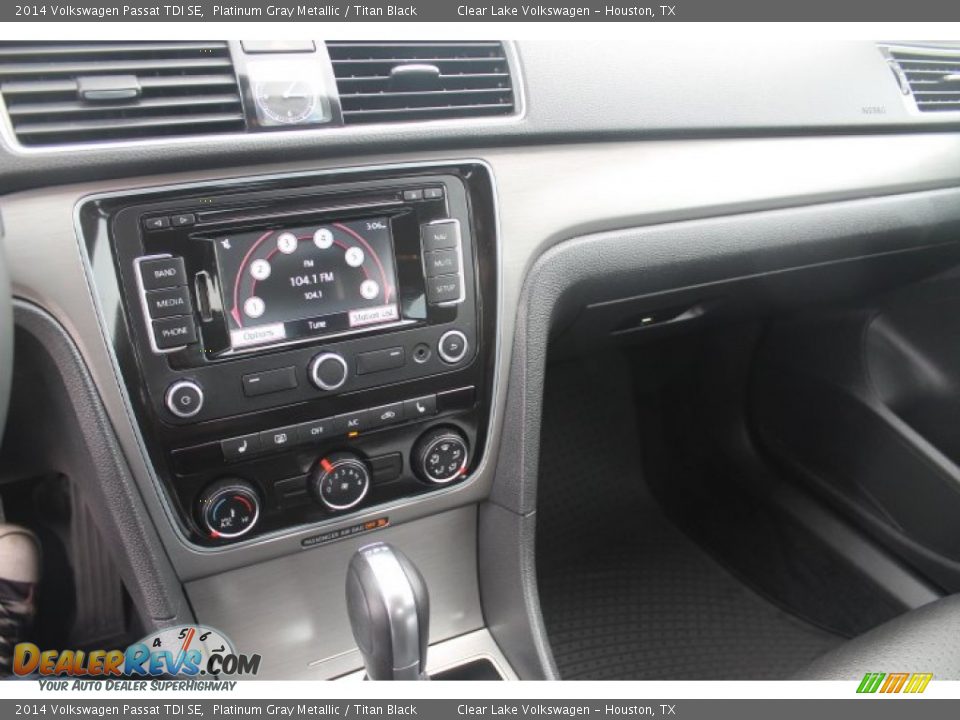2014 Volkswagen Passat TDI SE Platinum Gray Metallic / Titan Black Photo #18