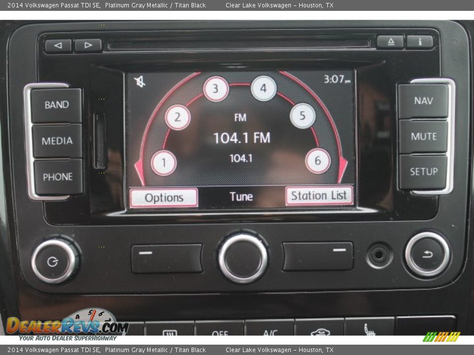 2014 Volkswagen Passat TDI SE Platinum Gray Metallic / Titan Black Photo #21