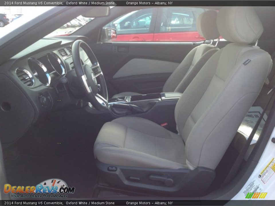 2014 Ford Mustang V6 Convertible Oxford White / Medium Stone Photo #6