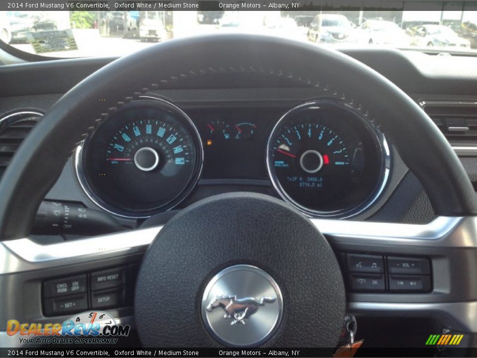 2014 Ford Mustang V6 Convertible Oxford White / Medium Stone Photo #7