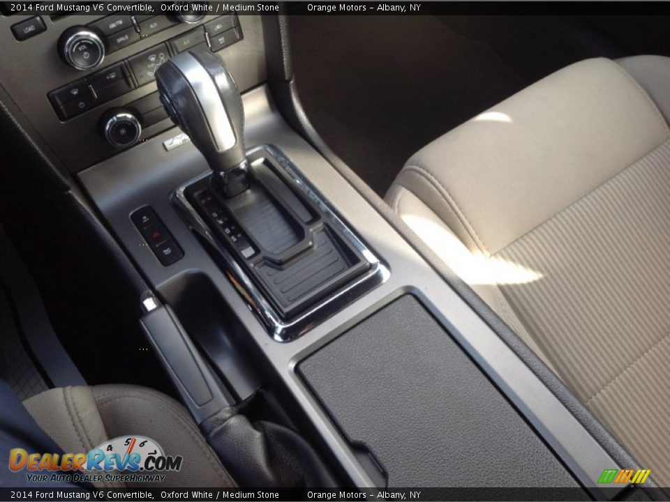 2014 Ford Mustang V6 Convertible Oxford White / Medium Stone Photo #9