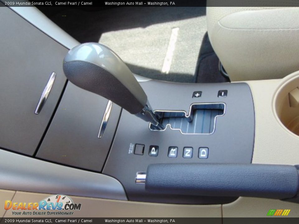 2009 Hyundai Sonata GLS Camel Pearl / Camel Photo #13