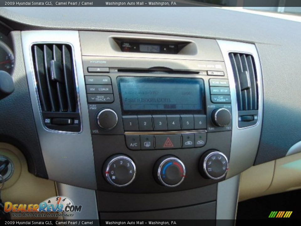 2009 Hyundai Sonata GLS Camel Pearl / Camel Photo #14