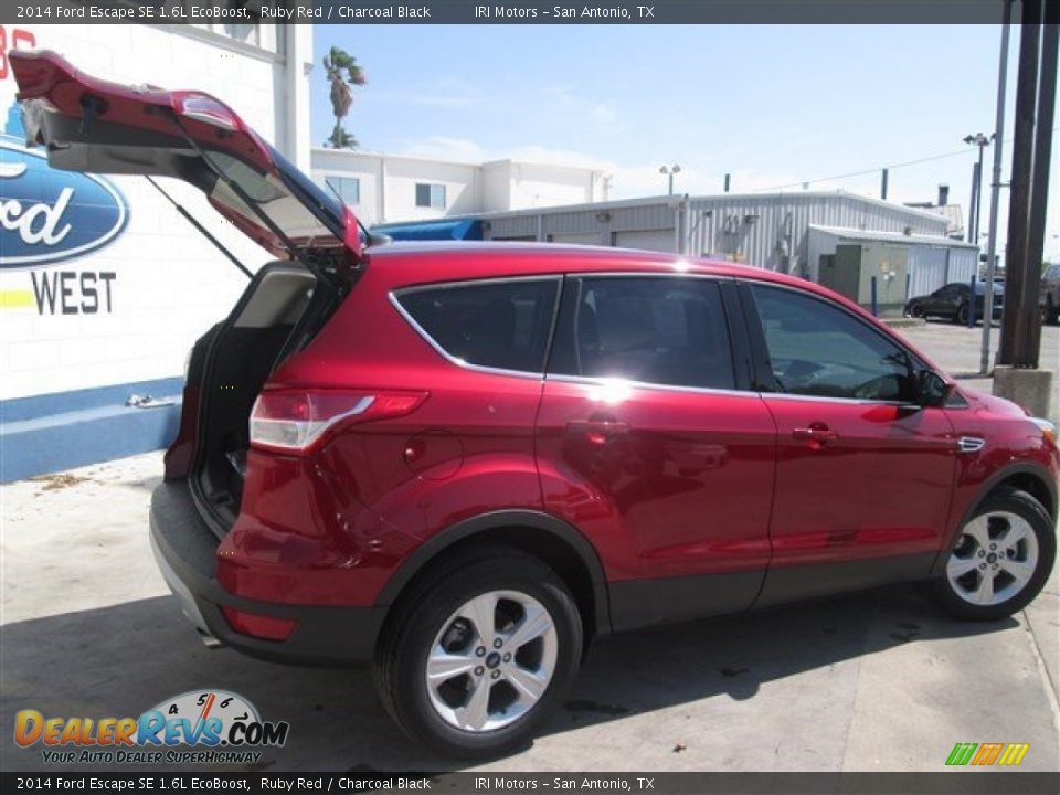 2014 Ford Escape SE 1.6L EcoBoost Ruby Red / Charcoal Black Photo #13