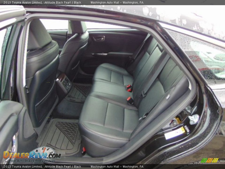 2013 Toyota Avalon Limited Attitude Black Pearl / Black Photo #17