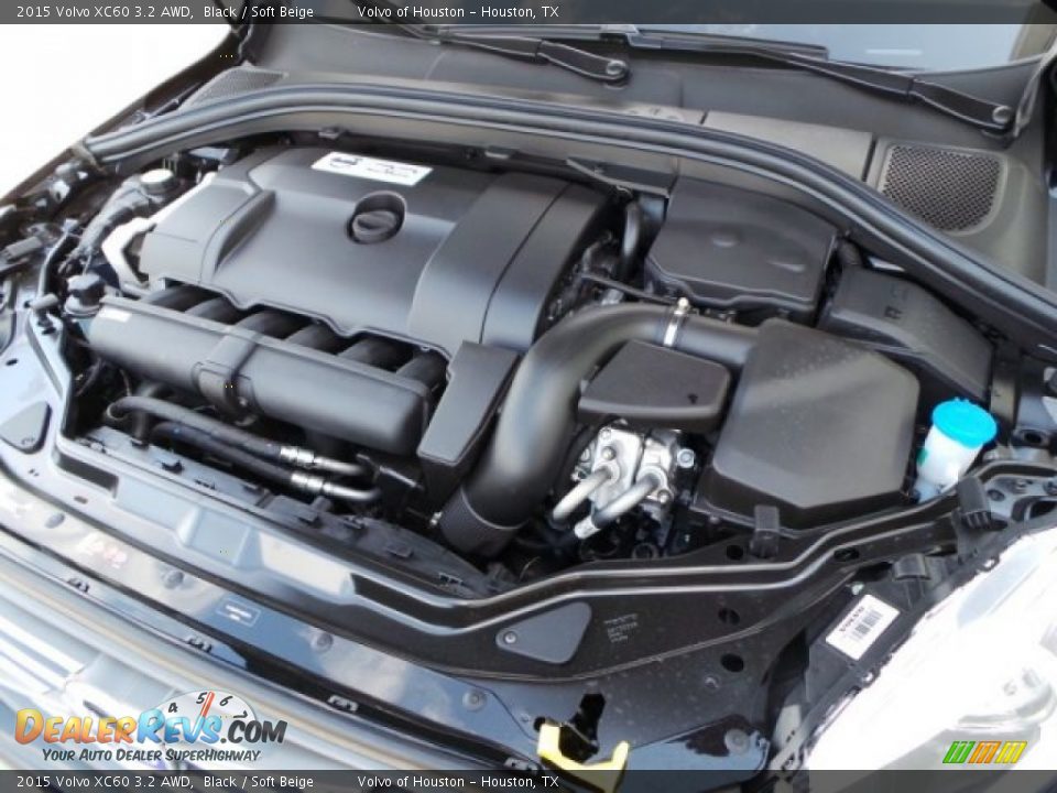 2015 Volvo XC60 3.2 AWD Black / Soft Beige Photo #29