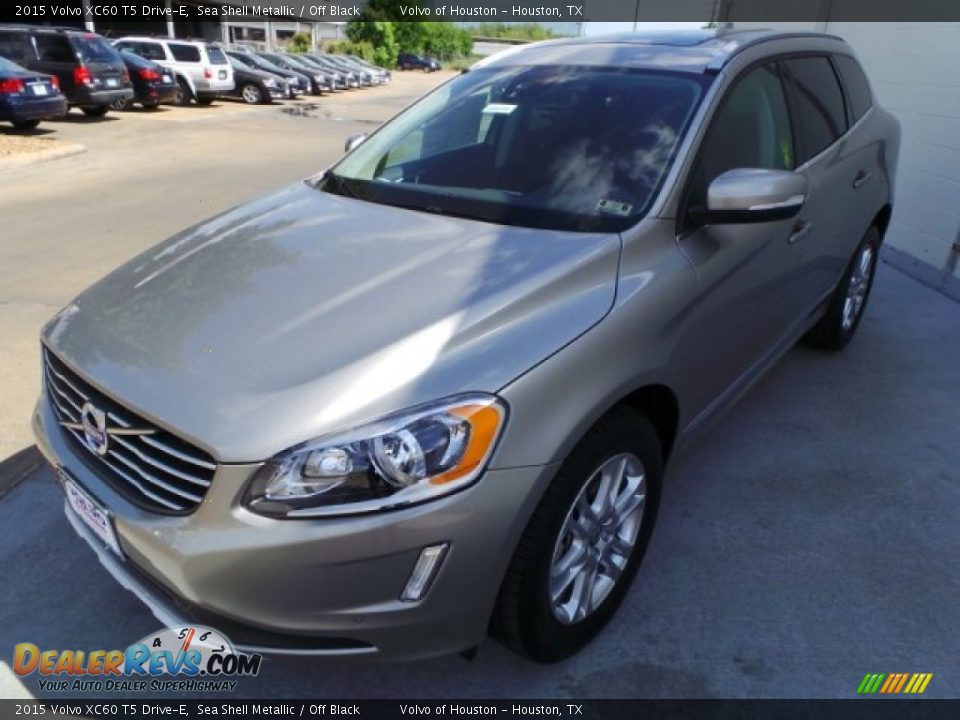 2015 Volvo XC60 T5 Drive-E Sea Shell Metallic / Off Black Photo #3