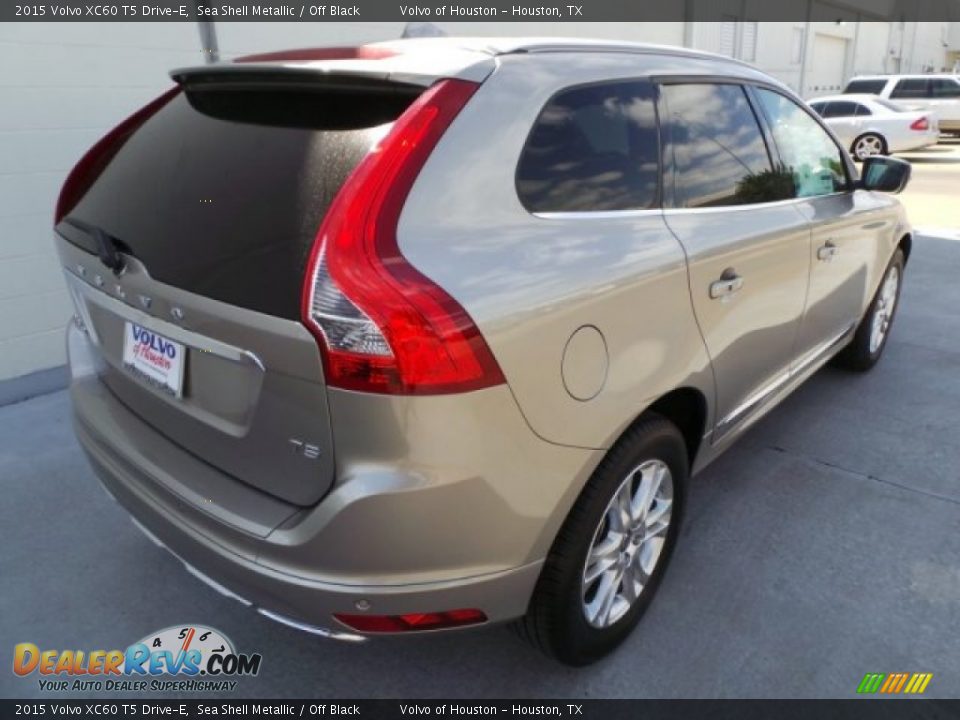 2015 Volvo XC60 T5 Drive-E Sea Shell Metallic / Off Black Photo #5