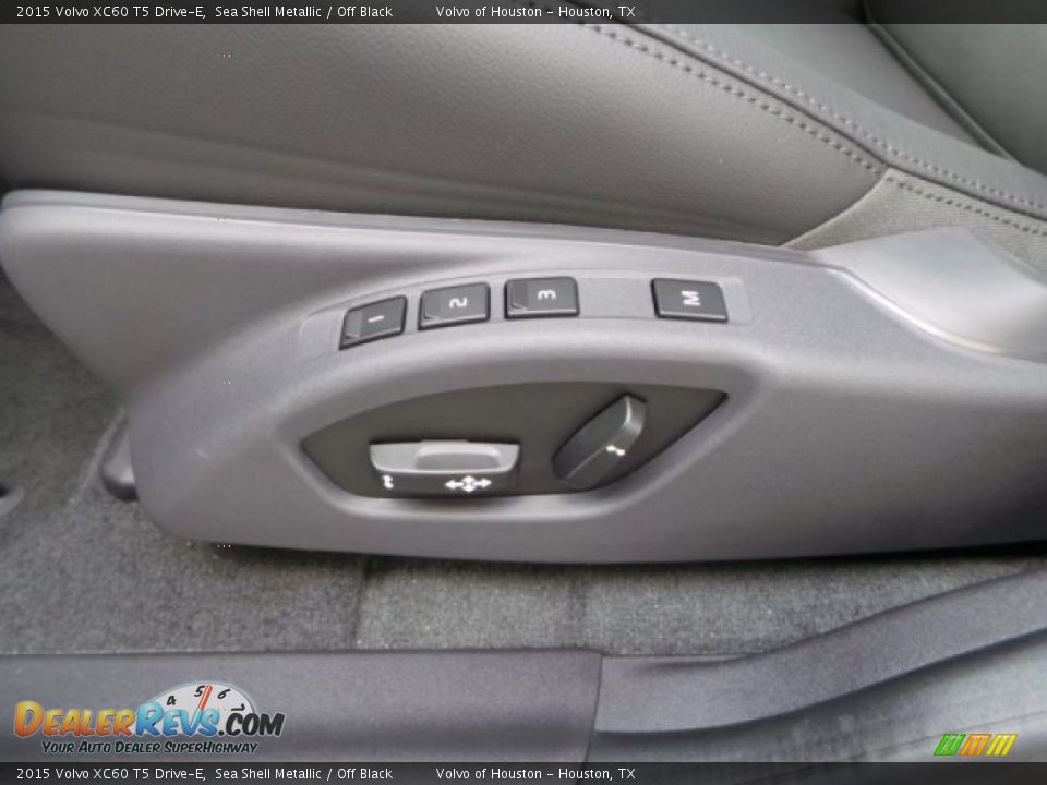 2015 Volvo XC60 T5 Drive-E Sea Shell Metallic / Off Black Photo #11